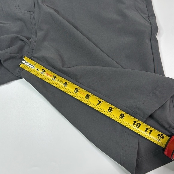 Zyia Active Gray Clubhouse Shorts Size Large - Picture 5 of 7